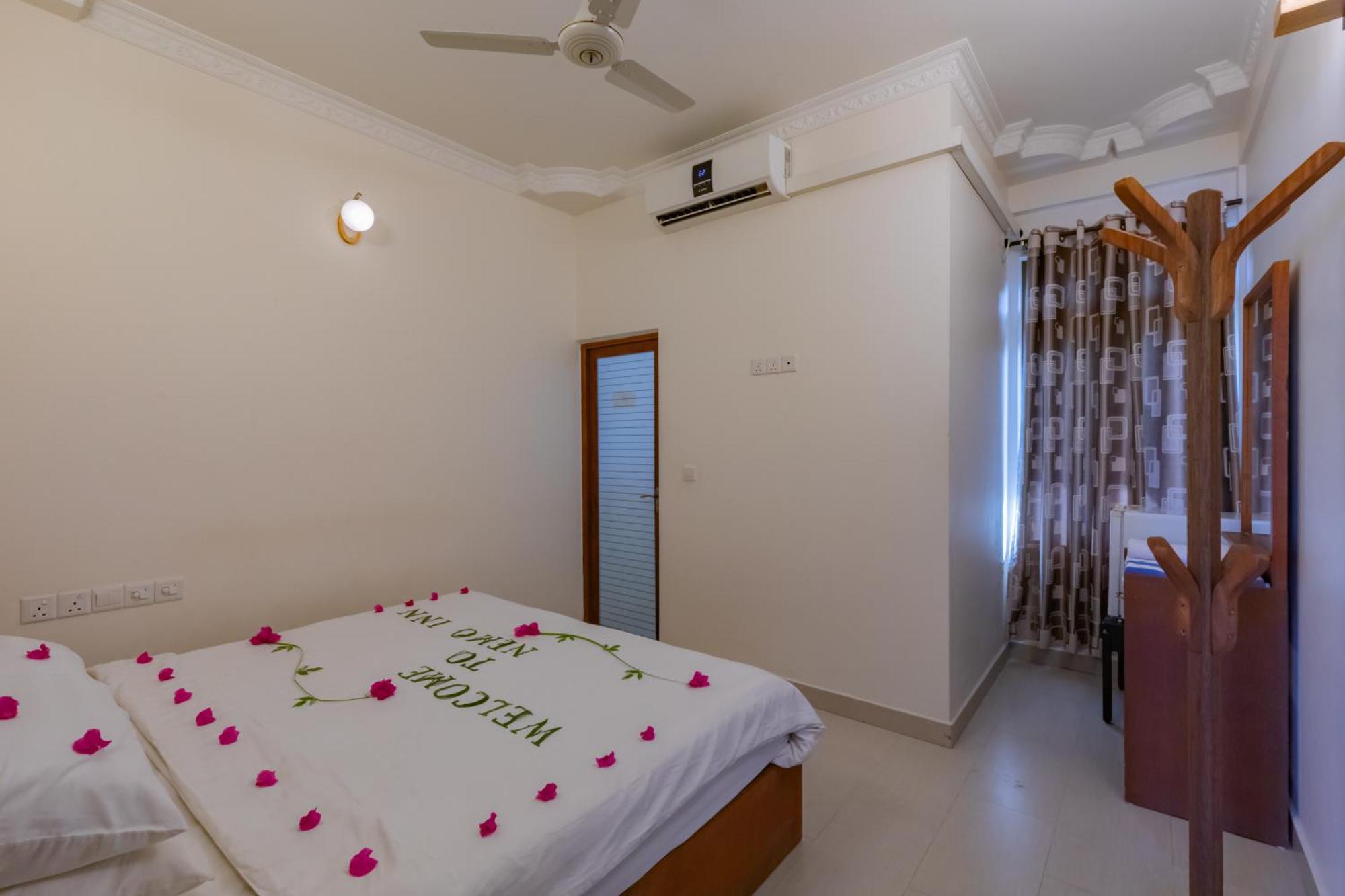 Nemo Inn Omadhoo Exterior foto